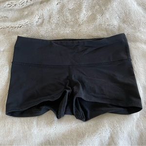Lululemon Wunder Train Shorts
